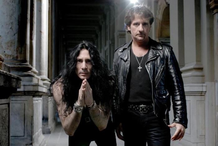 392633_345373872141608_153258937_n